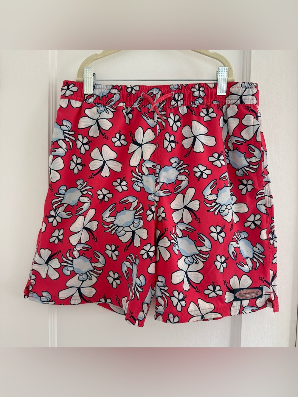 Vineyard Vines Coral Crab & White Floral Swim Shorts Size L Drawstring Lined